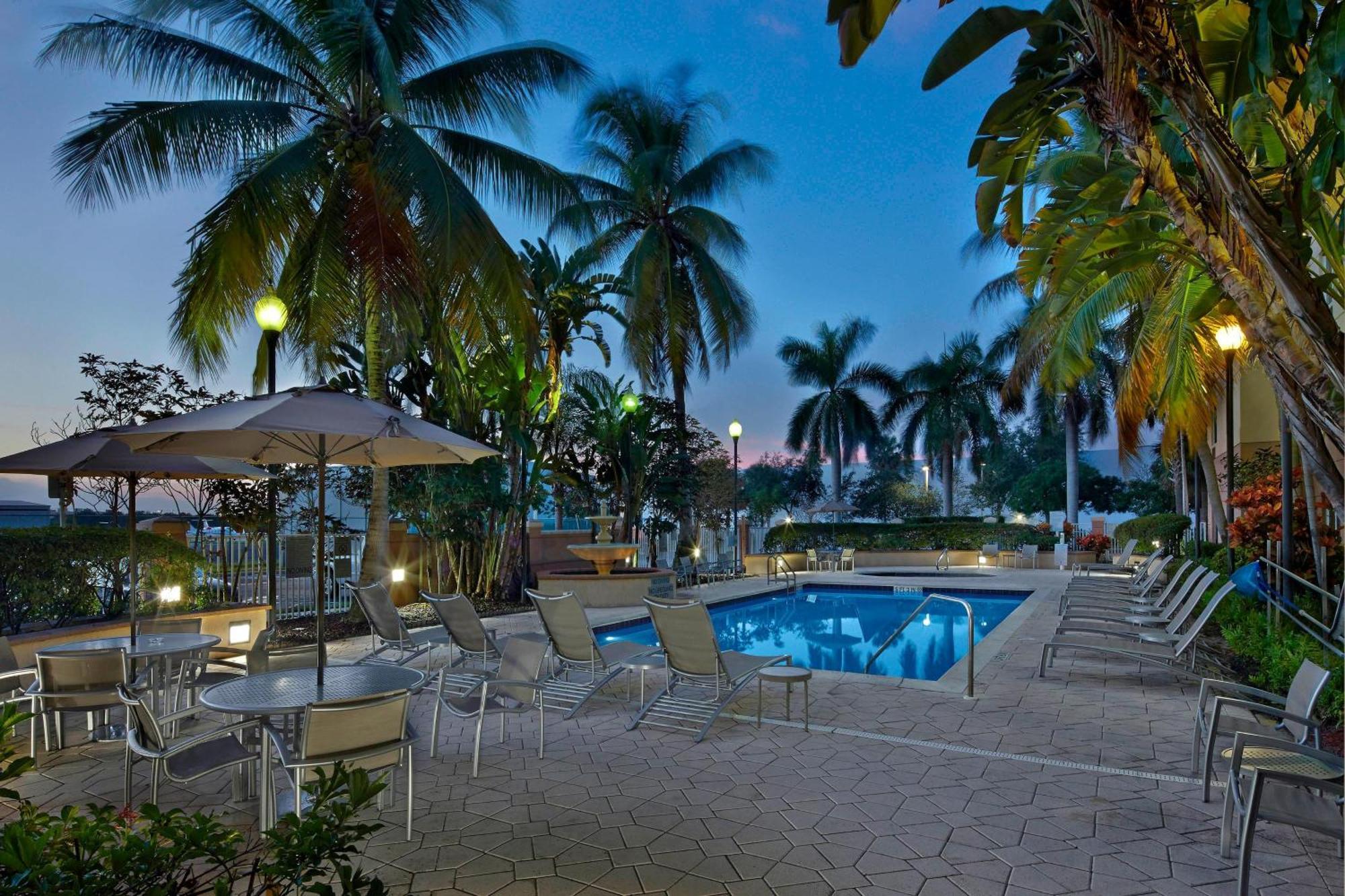 Fairfield Inn & Suites Boca Raton Exteriör bild