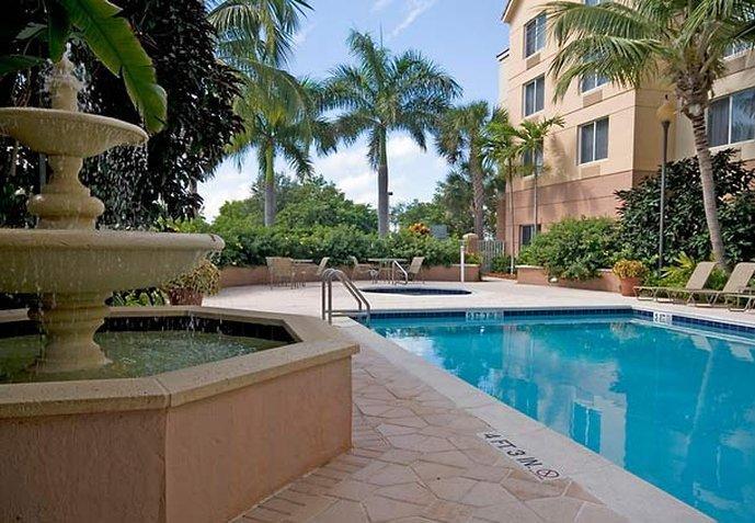 Fairfield Inn & Suites Boca Raton Exteriör bild